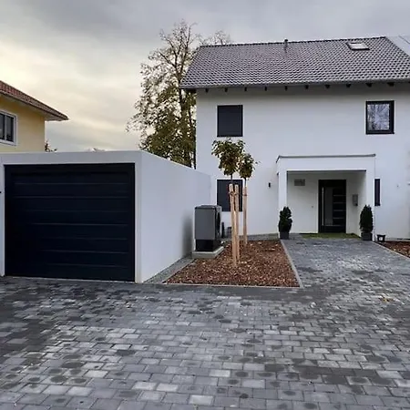 Apartment Viel Platz In Fuer Freunde Und Familie Burghausen